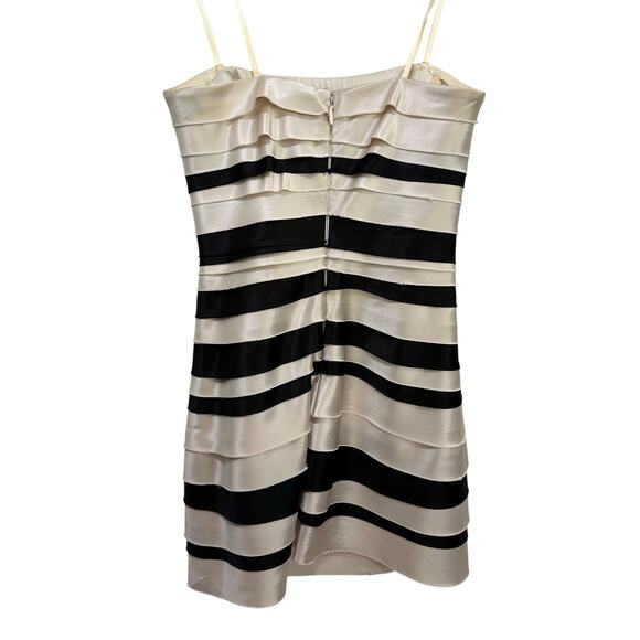 BCBGMAXAZRIA Women's Black White Strapless Tiered Satin Sheath Dress Size 4P - Picture 3 of 12